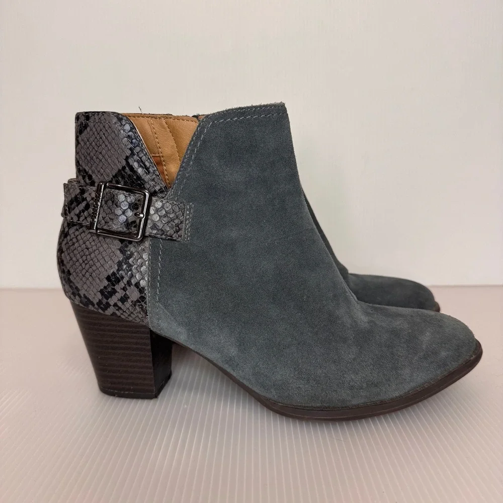 Vionic Naomi Snake Embossed‎ Suede Ankle Boots Block Heel Buckle Women 9 - Picture 3 of 9
